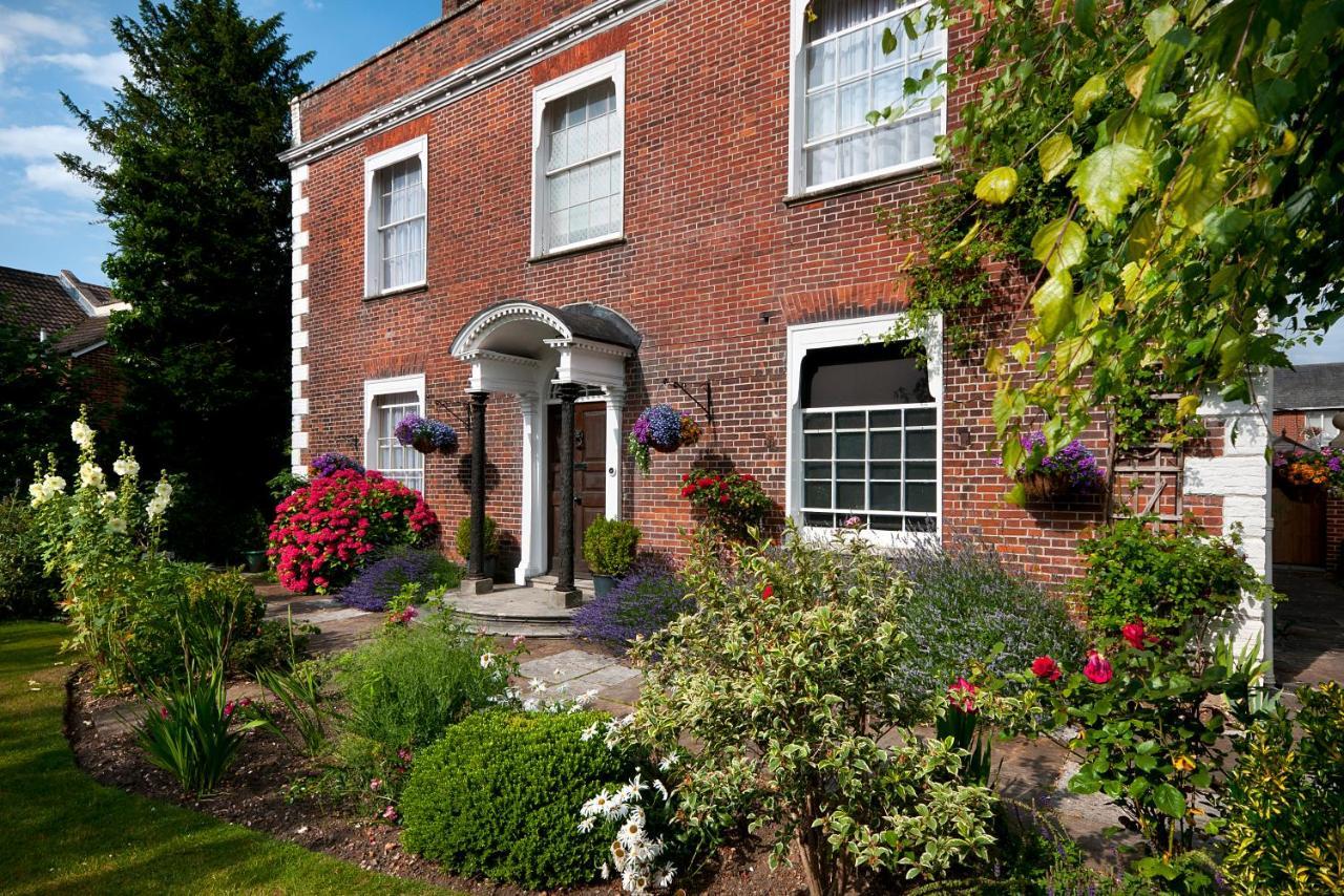 Milford Hall Salisbury Exterior photo