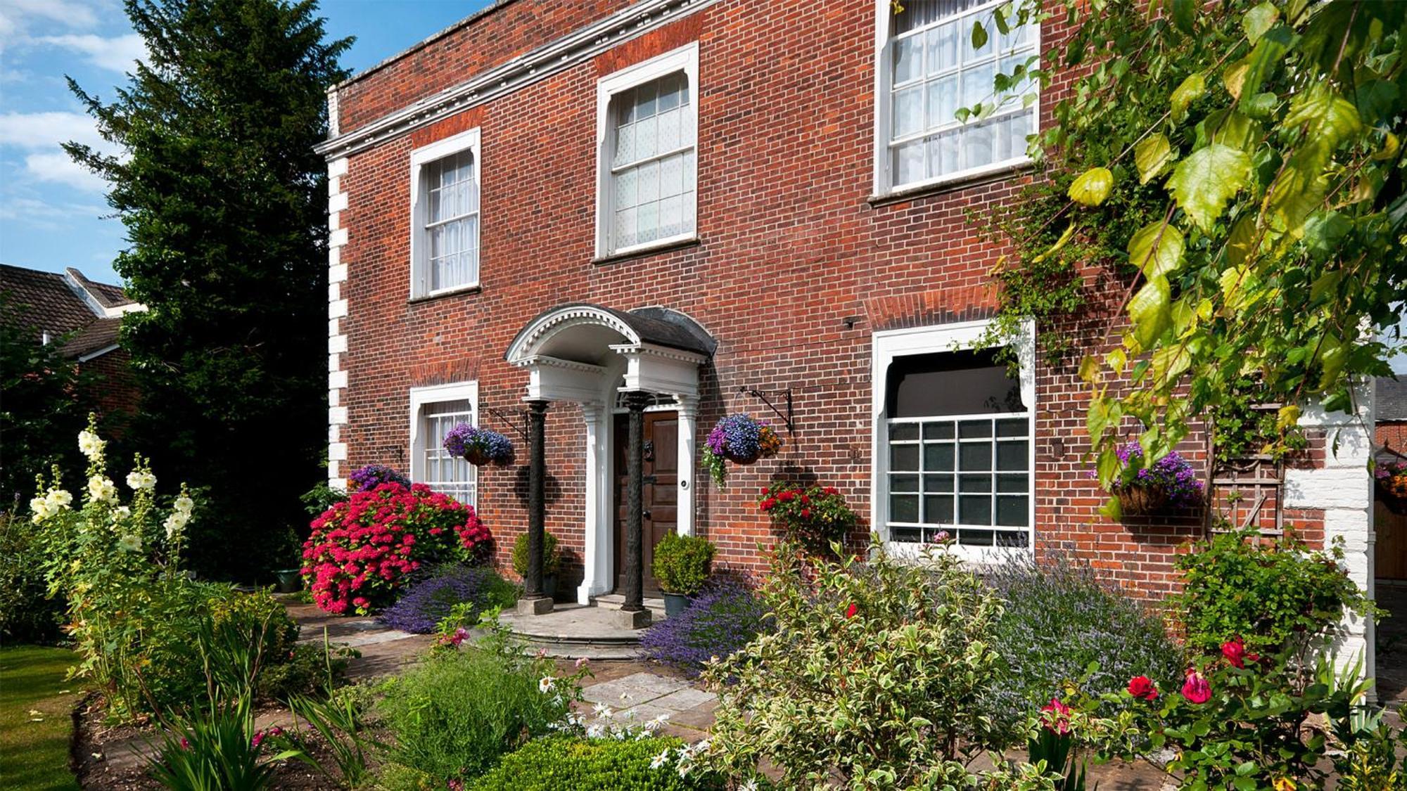 Milford Hall Salisbury Exterior photo